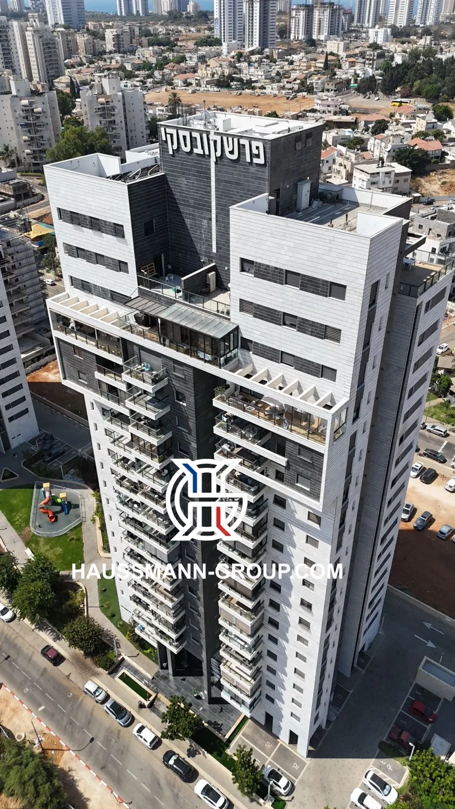 New 5-room family apartment