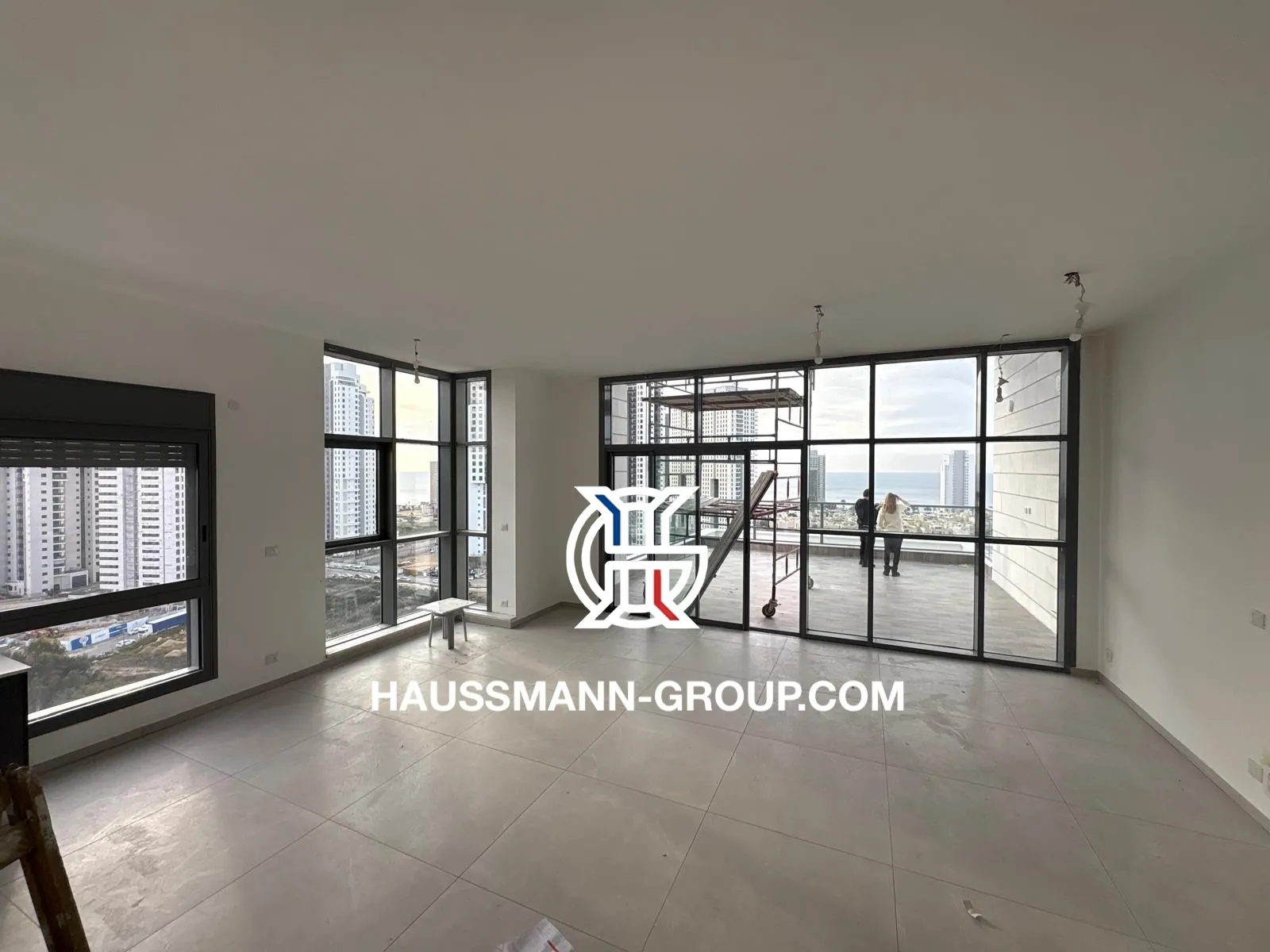 New luxury Penthouse
