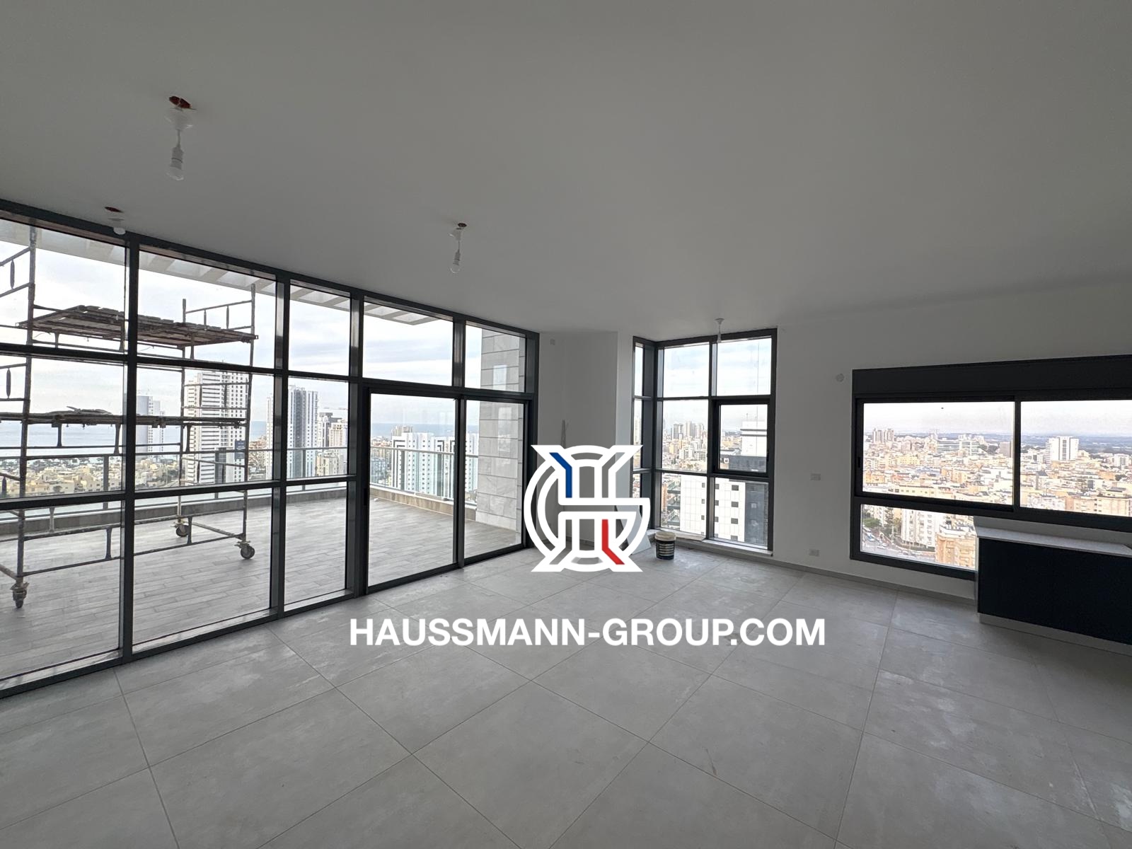 New luxury Penthouse