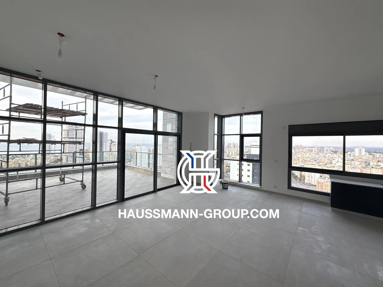 New luxury Penthouse